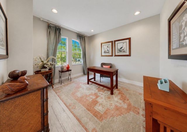 827 SEMINOLE SKY DRIVE, Ruskin, FL 33570