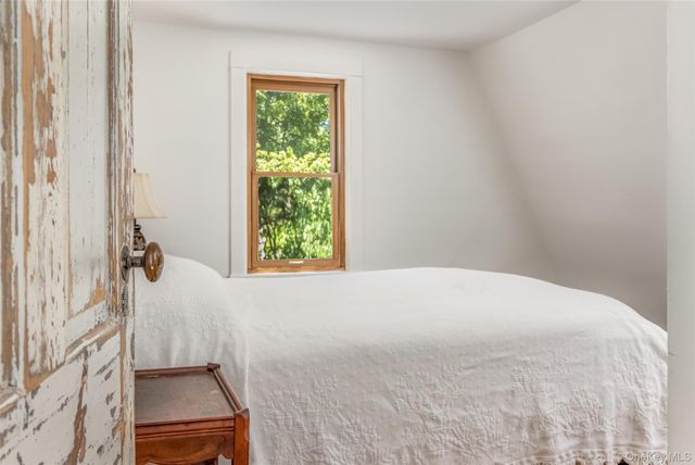 366 Vista Maria, Cragsmoor, NY 12420