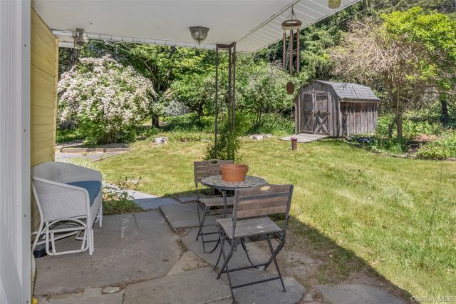 366 Vista Maria, Cragsmoor, NY 12420