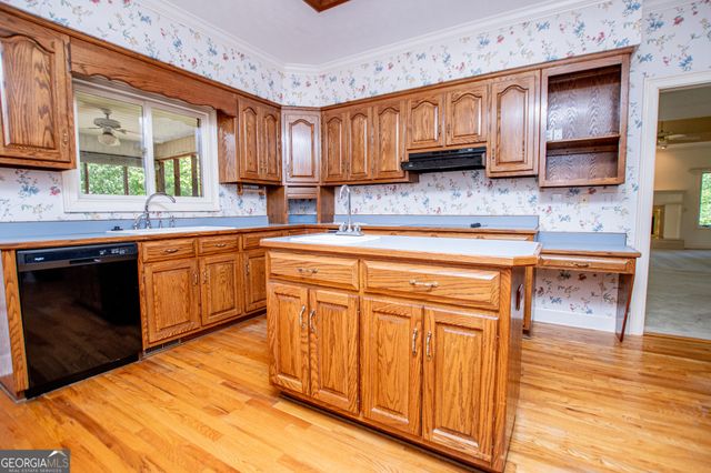 7378 N Mitchell Court, Villa Rica, GA 30180
