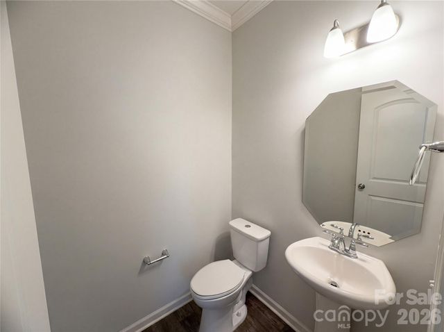 8004 Camden Crossing, Lowell, NC 28098