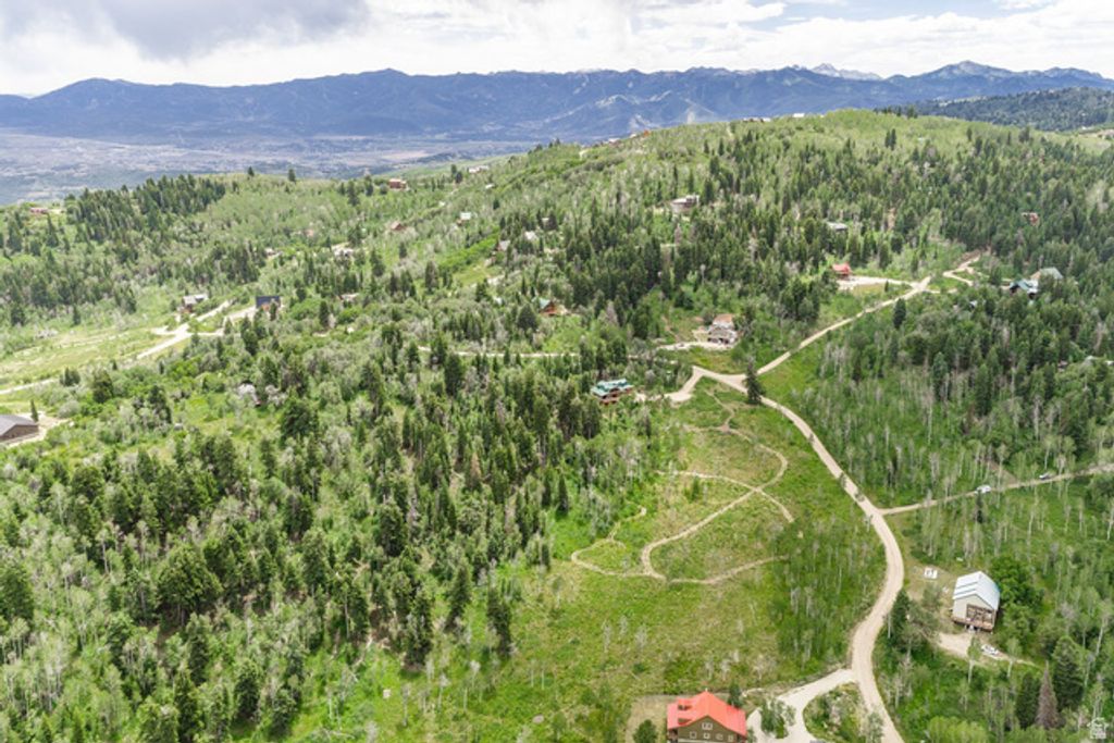 2241 S FOREST MEADOW RD # 158, Coalville, UT 84017 — exterior