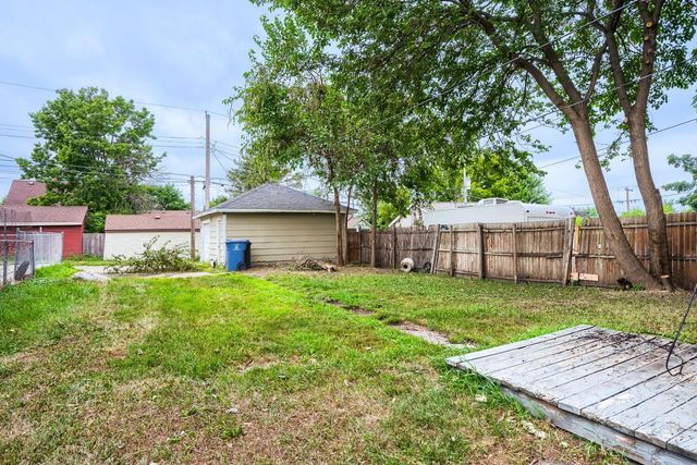 3743 Bryant Avenue N, Minneapolis, MN 55412