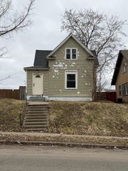 3743 Bryant Avenue N, Minneapolis, MN 55412