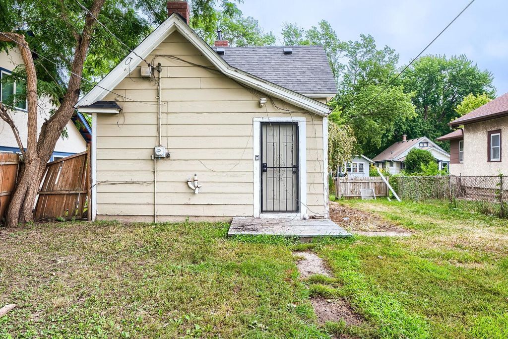3743 Bryant Avenue N, Minneapolis, MN 55412 — photo 3