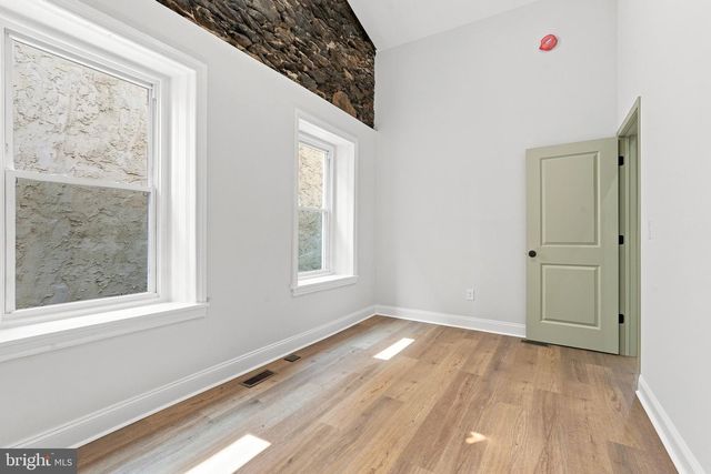 4107 MANAYUNK AVE, Philadelphia, PA 19128