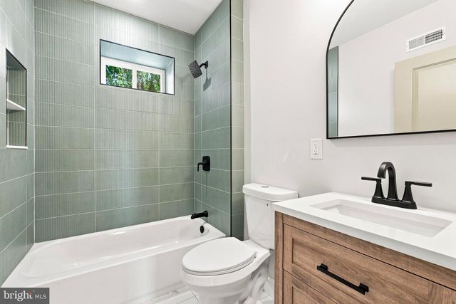 4107 MANAYUNK AVE, Philadelphia, PA 19128