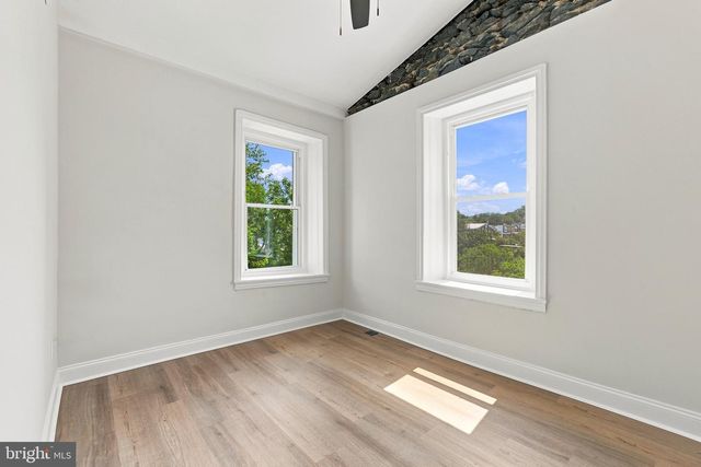 4107 MANAYUNK AVE, Philadelphia, PA 19128