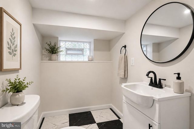 4107 MANAYUNK AVE, Philadelphia, PA 19128