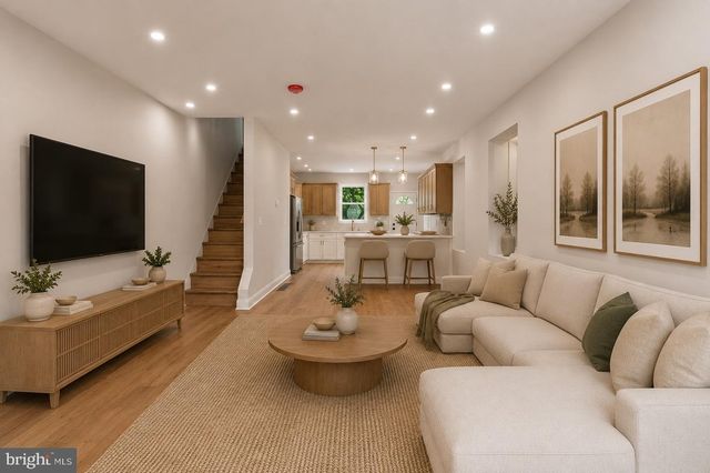 4107 MANAYUNK AVE, Philadelphia, PA 19128
