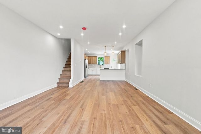 4107 MANAYUNK AVE, Philadelphia, PA 19128