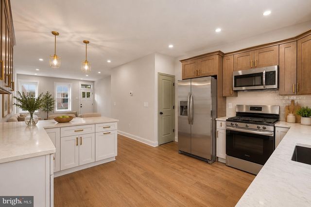 4107 MANAYUNK AVE, Philadelphia, PA 19128