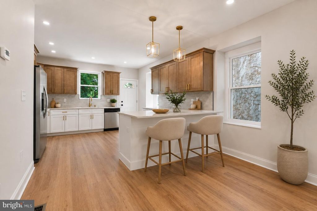 4107 MANAYUNK AVE, Philadelphia, PA 19128