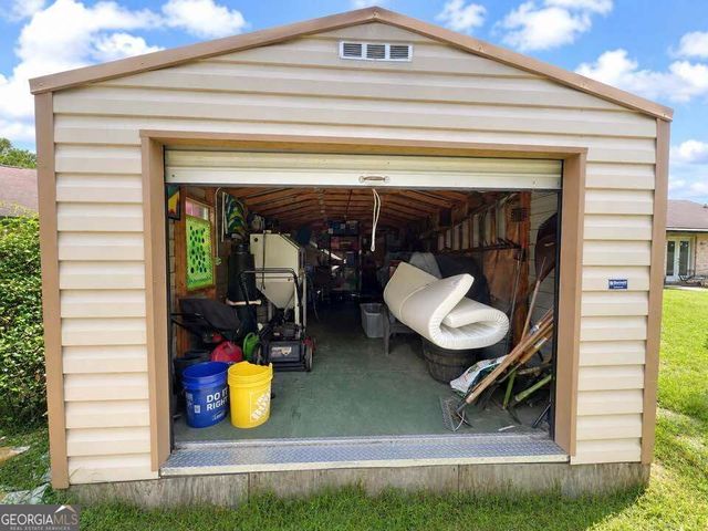 1041 Barley, Hinesville, GA 31313