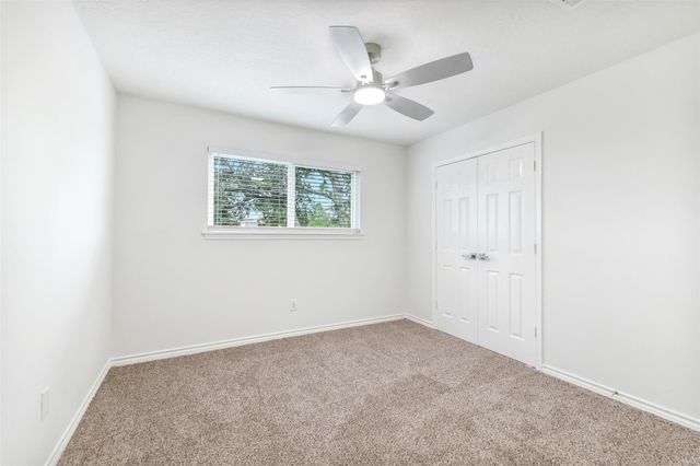 11606 Gatesden Drive, Tomball, TX 77377