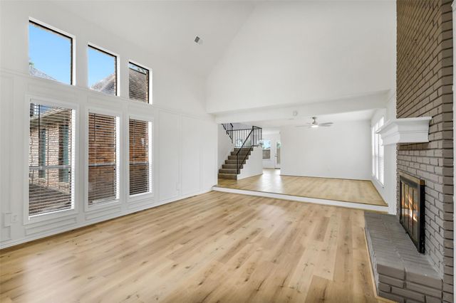 11606 Gatesden Drive, Tomball, TX 77377