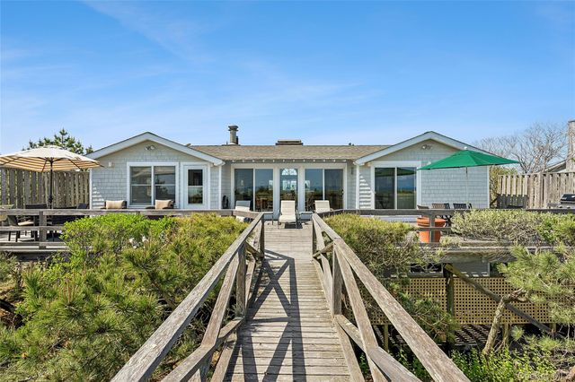 405 Dune Road, Westhampton Beach, NY 11978