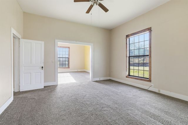 233 W 3rd, Atoka, OK 74525