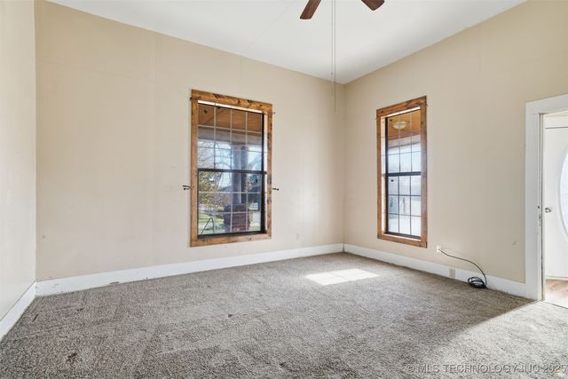 233 W 3rd, Atoka, OK 74525