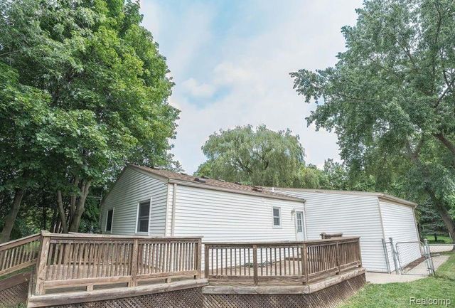 3452 Cone Avenue, Rochester Hills, MI 48309