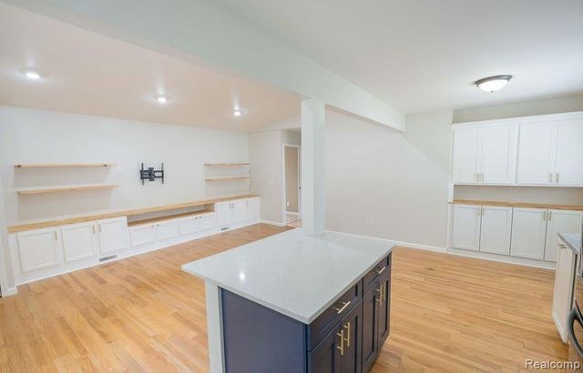 3452 Cone Avenue, Rochester Hills, MI 48309