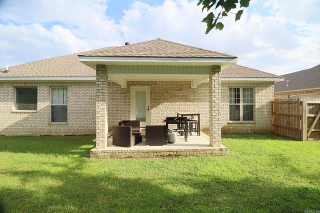 303 Stella Dr, Bono, AR 72416