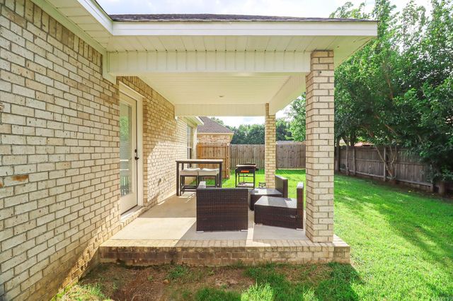 303 Stella Dr, Bono, AR 72416