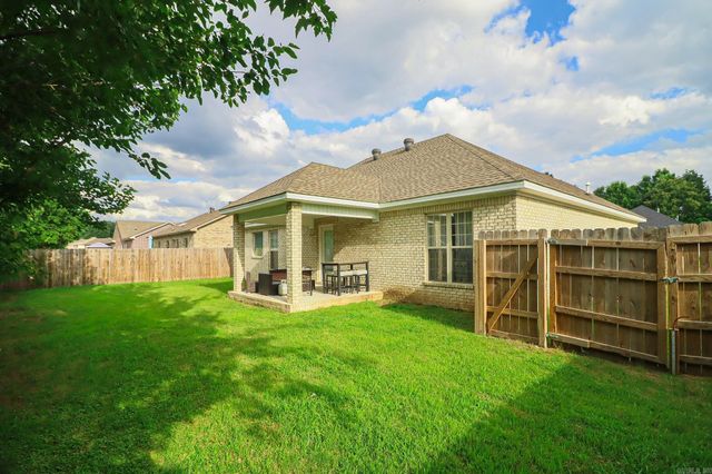 303 Stella Dr, Bono, AR 72416