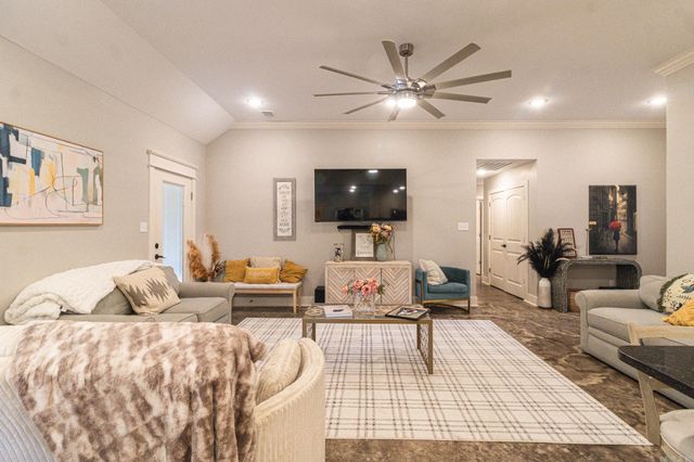 303 Stella Dr, Bono, AR 72416