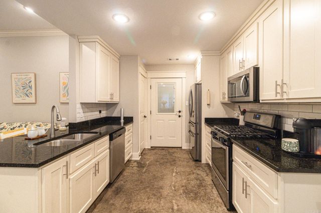 303 Stella Dr, Bono, AR 72416