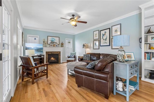 11 Wornom Farm RD, Poquoson, VA 23662