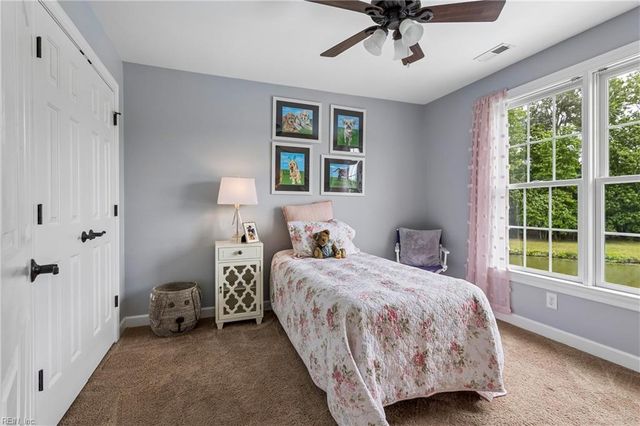 11 Wornom Farm RD, Poquoson, VA 23662