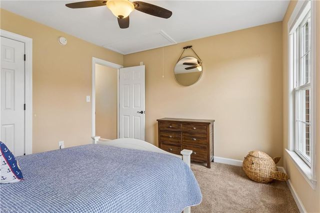 11 Wornom Farm RD, Poquoson, VA 23662