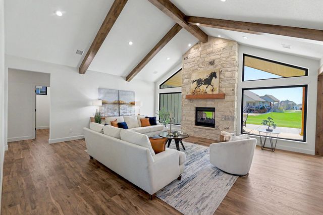 115 N Estes St, Garden Plain, KS 67050