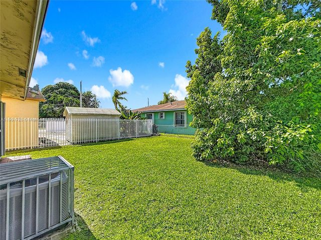 6418 NW 11th Ave, Miami, FL 33150