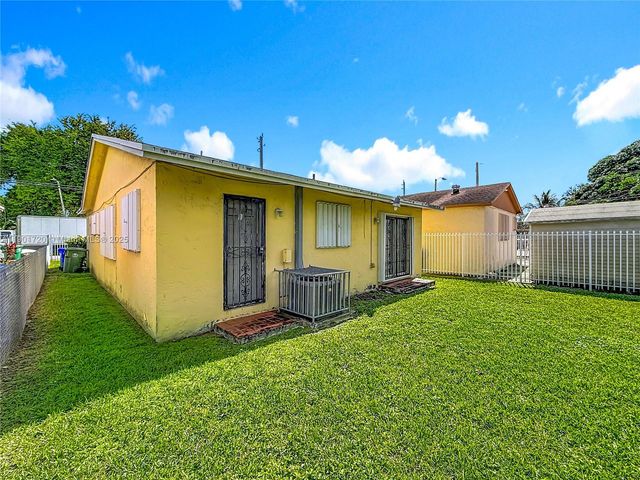 6418 NW 11th Ave, Miami, FL 33150
