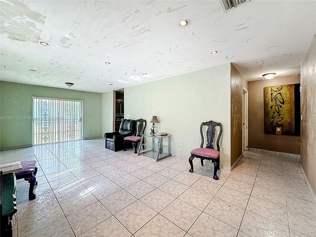 6418 NW 11th Ave, Miami, FL 33150