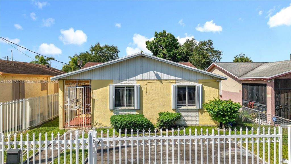 6418 NW 11th Ave, Miami, FL 33150