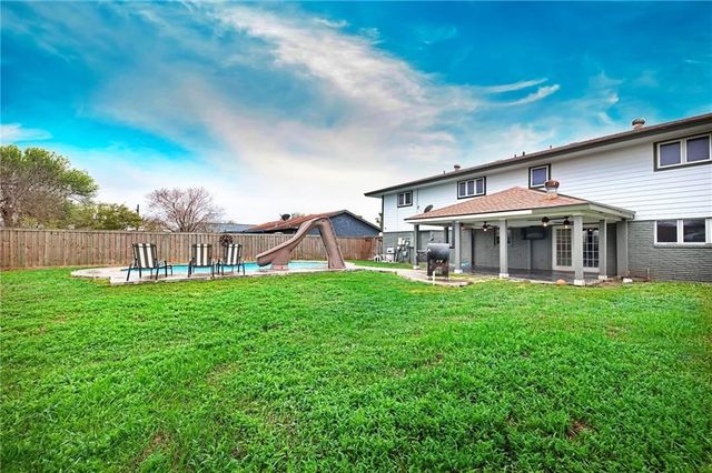 1129 Alexandria Dr, Corpus Christi, TX 78412