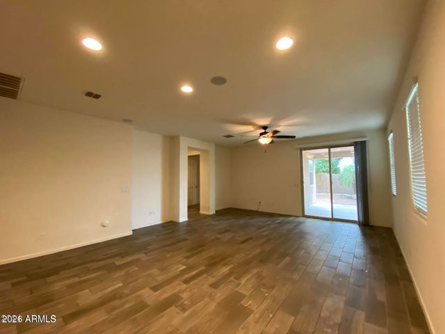3549 E APRICOT Lane, Gilbert, AZ 85298