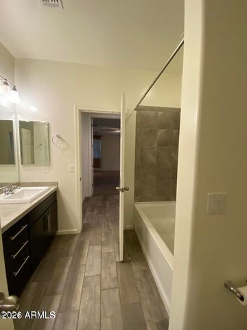 3549 E APRICOT Lane, Gilbert, AZ 85298