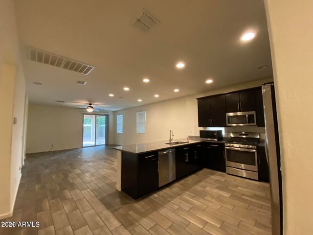 3549 E APRICOT Lane, Gilbert, AZ 85298