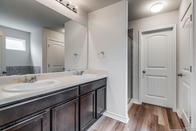 8927 TAYLOR GRV, San Antonio, TX 78254