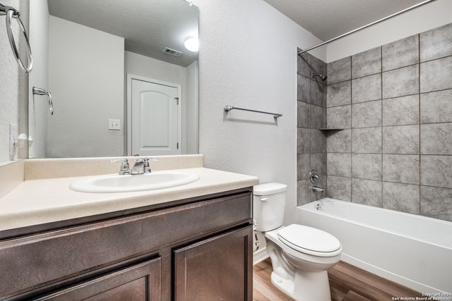 8927 TAYLOR GRV, San Antonio, TX 78254
