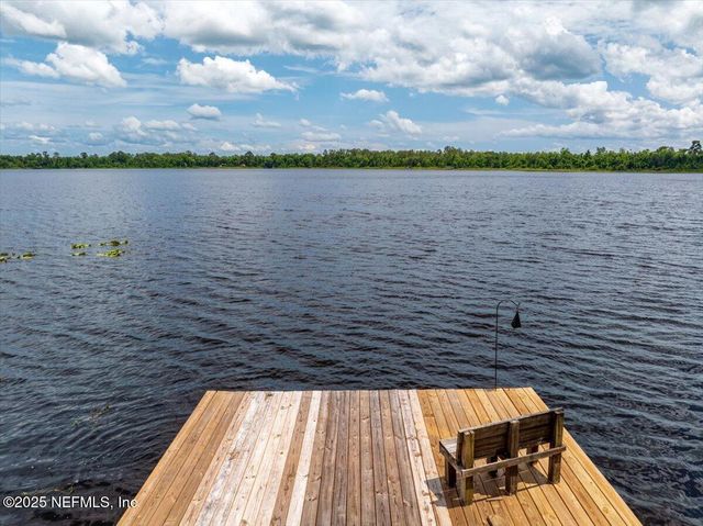 21329 SE 111 Avenue, Hawthorne, FL 32640