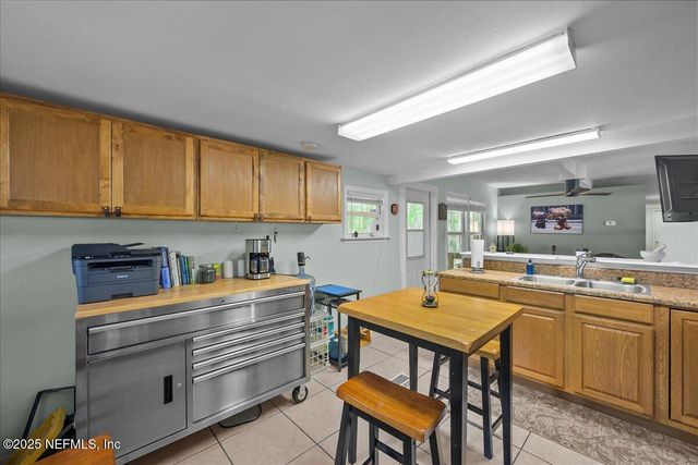 21329 SE 111 Avenue, Hawthorne, FL 32640