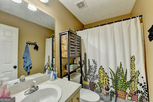1555 Lower River Road, Covington, GA 30016