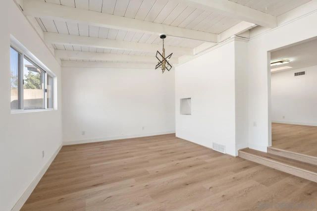 8868 Gowdy Ave, San Diego, CA 92123