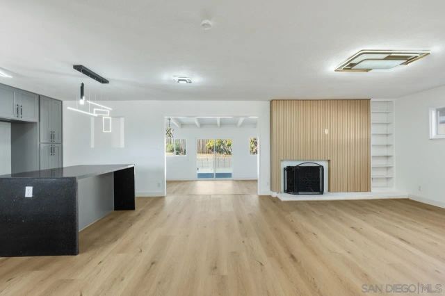 8868 Gowdy Ave, San Diego, CA 92123