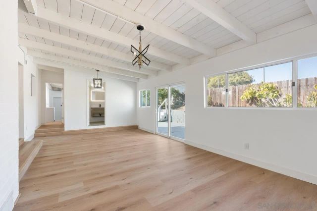 8868 Gowdy Ave, San Diego, CA 92123